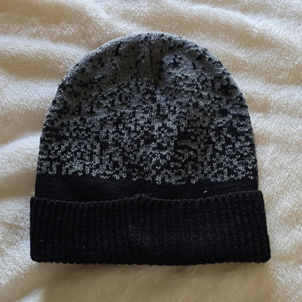 Boys‎ Dinosaur Beanie